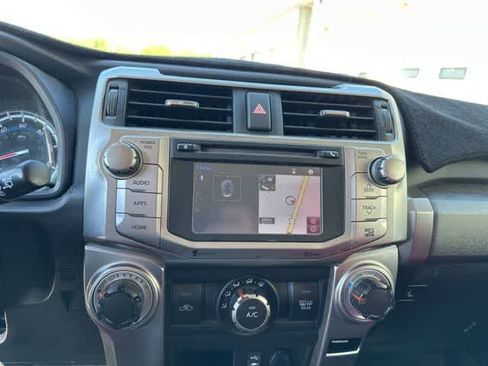 Used 2015 Toyota 4Runner SR5 image 4