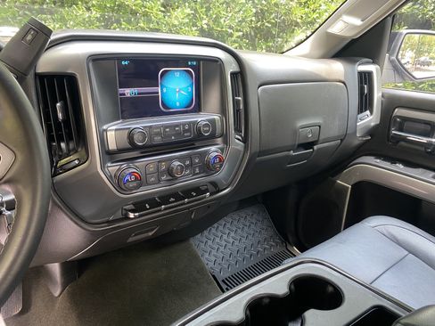 Used 2015 Chevrolet Silverado 1500 LT w/ All Star Edition AWD/4WD image 24