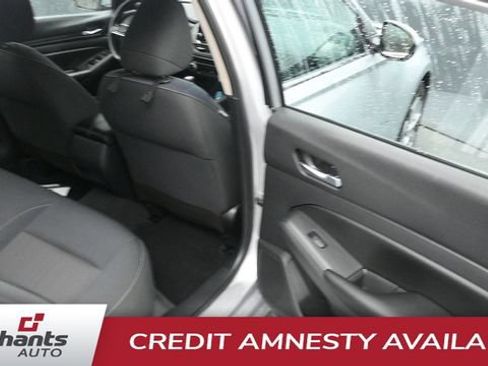 Used 2021 Nissan Altima 2.5 S FWD image 10