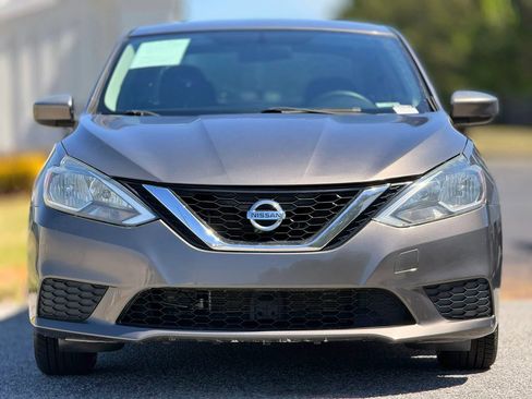 Used 2016 Nissan Sentra SV image 3
