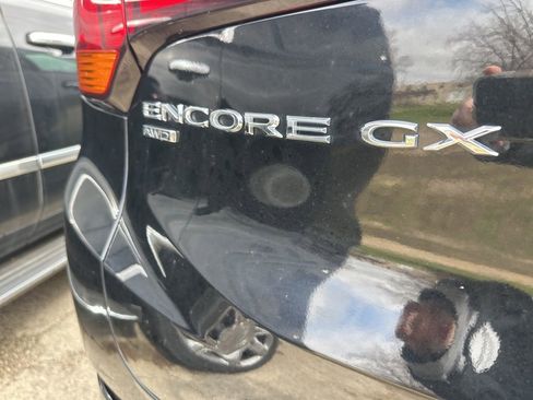 Used 2021 Buick Encore GX Select w/ Experience Buick Package AWD/4WD image 11