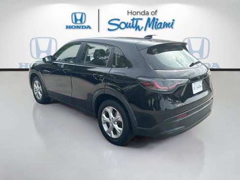 Certified 2024 Honda HR-V LX image 5