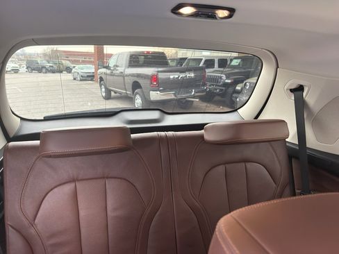 Used 2020 BMW X7 xDrive40i w/ Premium Package image 14