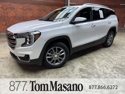 Used 2022 GMC Terrain SLT w/ Infotainment Package II
