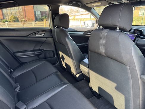 Used 2019 Honda Civic Sport image 34