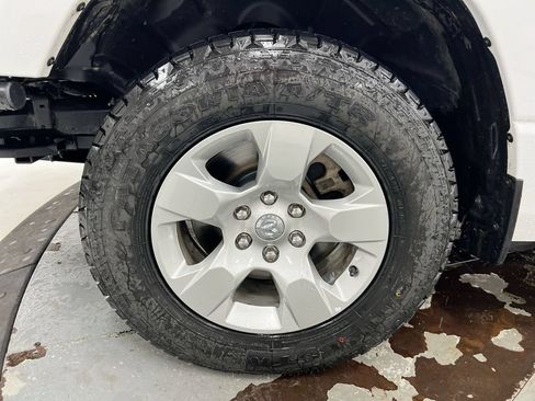 Used 2023 RAM 1500 Big Horn AWD/4WD image 25