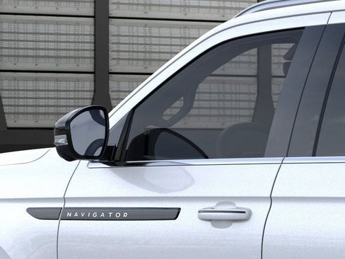 New 2026 Lincoln Navigator L Black Label image 20