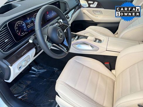 Used 2026 Mercedes-Benz GLS 450 4MATIC image 24