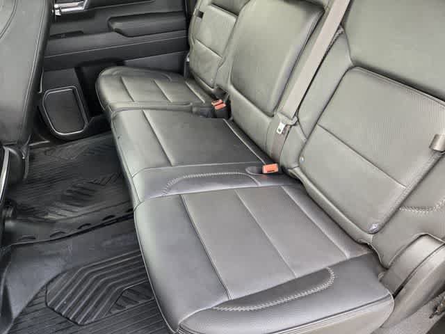 Used 2024 GMC Sierra 1500 Denali w/ Denali Reserve Package AWD/4WD image 11