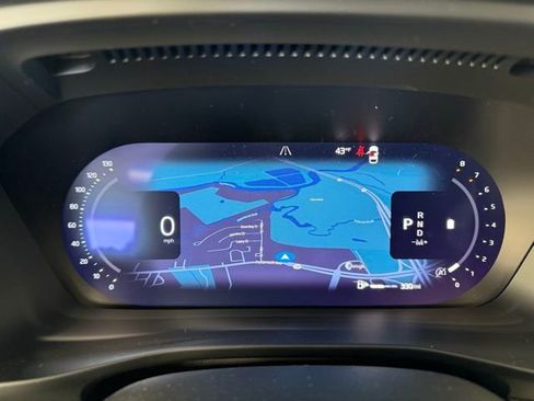 New 2026 Volvo XC40 B5 Plus w/ Protection Package Premier AWD/4WD image 19
