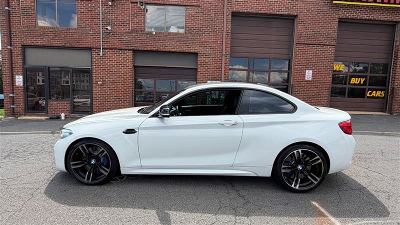 Used 2018 BMW M2 w/ Executive Package RWD image 14