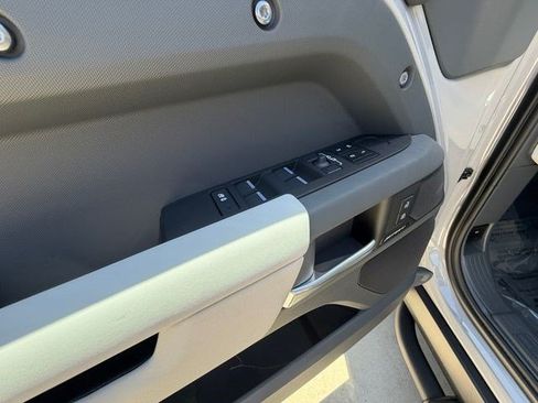 New 2026 Land Rover Defender 110 S AWD/4WD image 11