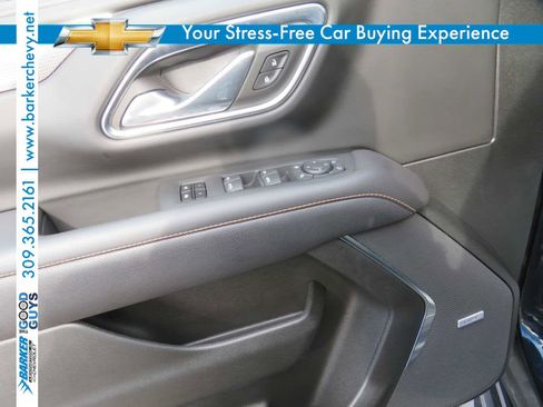 Used 2023 GMC Yukon AT4 image 14