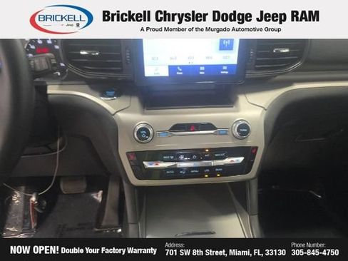 Used 2023 Ford Explorer XLT RWD image 11