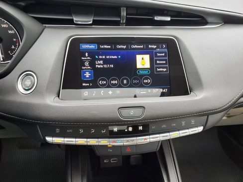 Certified 2023 Cadillac XT4 Luxury image 15