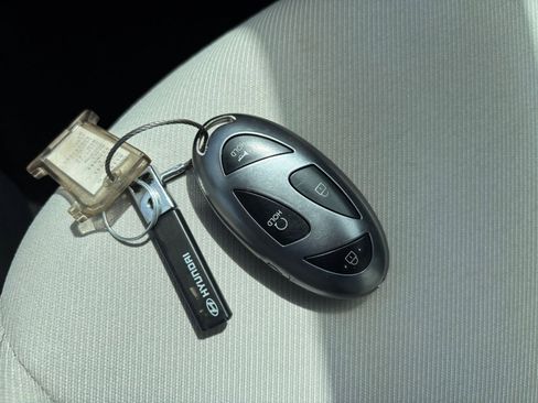 Used 2025 Hyundai Tucson SEL FWD image 27