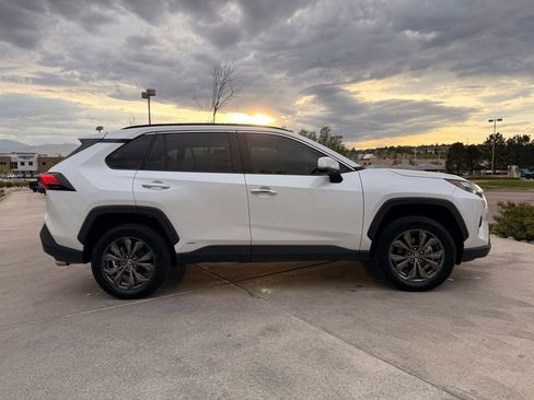 Used 2023 Toyota RAV4 Limited AWD/4WD image 9