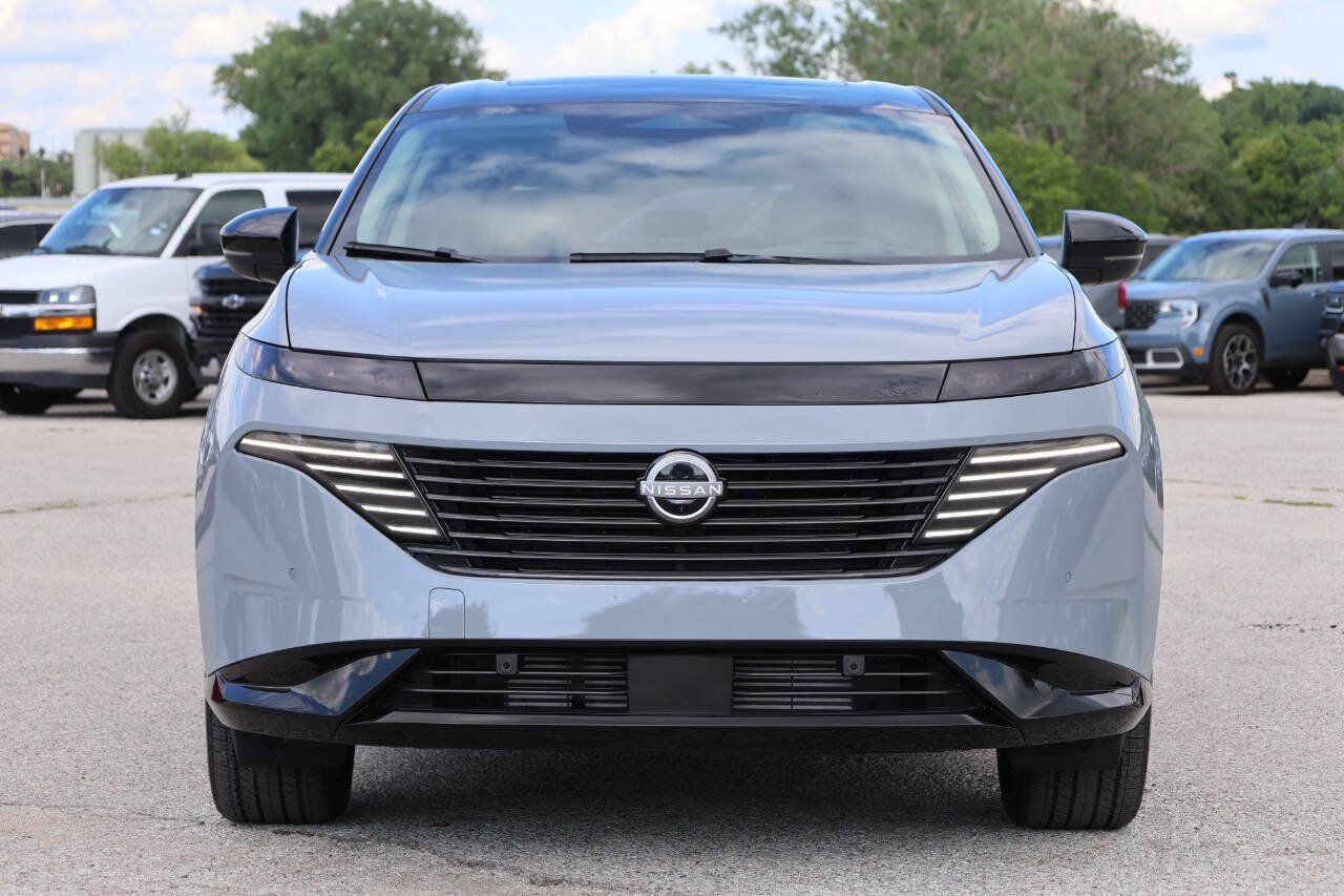Used 2025 Nissan Murano Platinum w/ Cargo Package AWD/4WD image 2