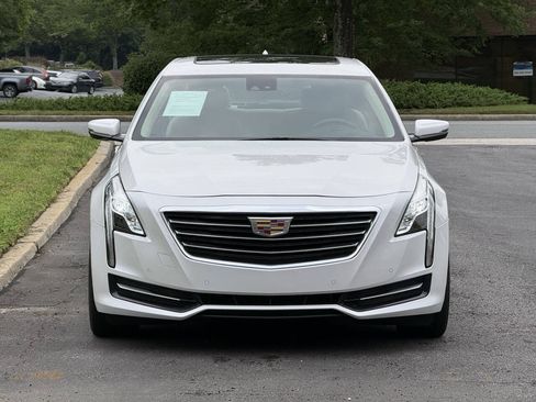 Used 2017 Cadillac CT6 3.6 AWD image 4