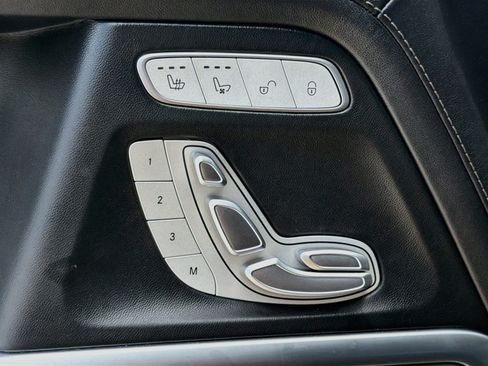 Used 2024 Mercedes-Benz G 550 image 25