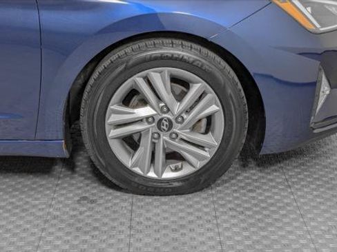 Used 2019 Hyundai Elantra Value Edition FWD image 33