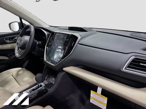 Used 2025 Subaru Ascent Limited w/ Popular Package #2 AWD/4WD image 33
