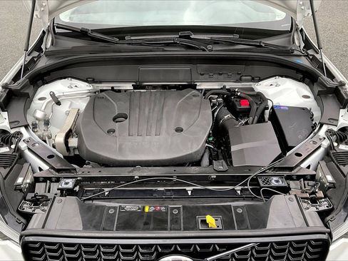 Certified 2023 Volvo XC60 B5 Plus w/ Protection Package Premier image 29