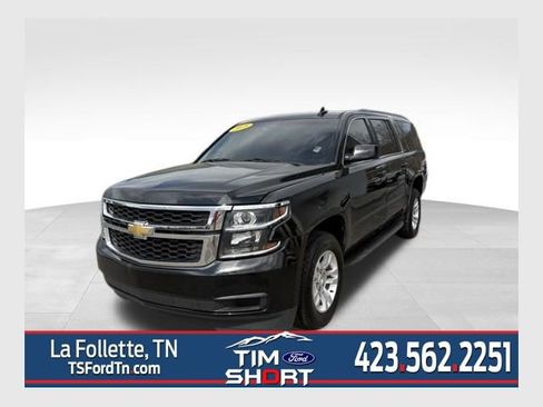 Used 2018 Chevrolet Suburban LT RWD image 1