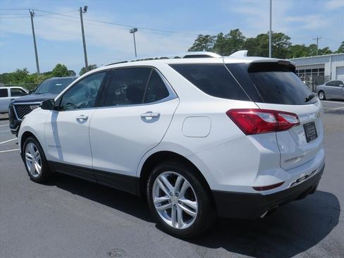Used 2018 Chevrolet Equinox Premier FWD image 5