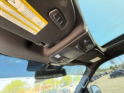 Used 2018 Ford F150 Raptor w/ Equipment Group 802A Luxury image 24