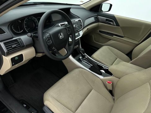 Used 2015 Honda Accord LX image 12