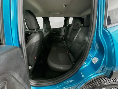Used 2019 Jeep Renegade Trailhawk w/ LED Lighting Group AWD/4WD image 30
