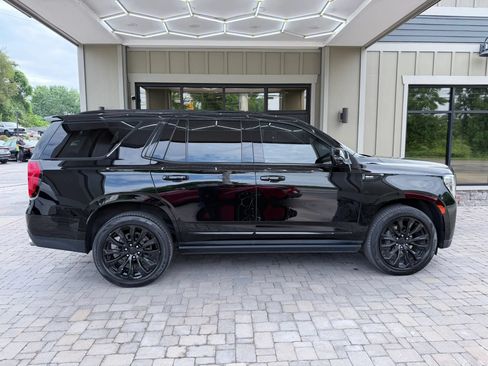 Used 2021 GMC Yukon Denali w/ Denali Premium Package AWD/4WD image 35