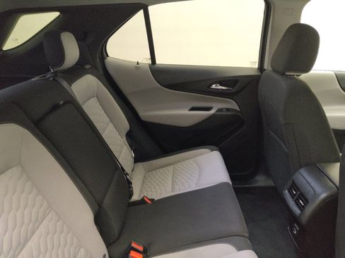 Used 2019 Chevrolet Equinox LS image 19