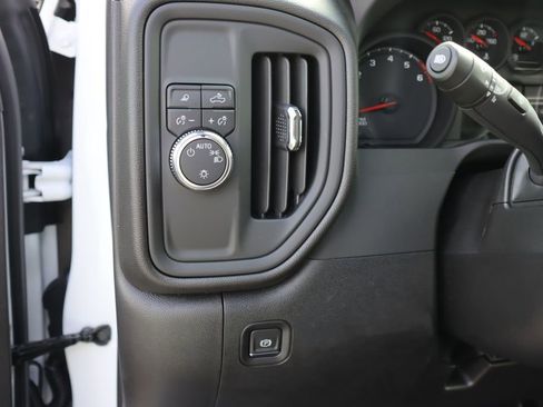 New 2026 GMC Sierra 2500 Pro w/ Convenience Package image 7