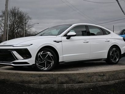 Used 2024 Hyundai Sonata SEL w/ Convenience Package