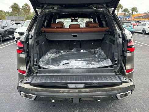 New 2026 BMW X5 sDrive40i w/ M Sport Package image 11