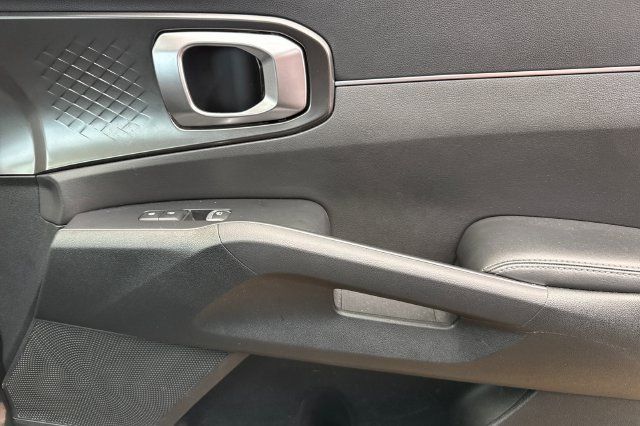 Certified 2023 Kia Sorento EX FWD image 24
