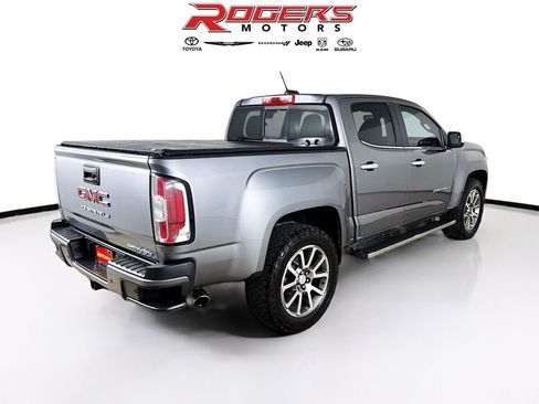 Used 2022 GMC Canyon Denali AWD/4WD image 8