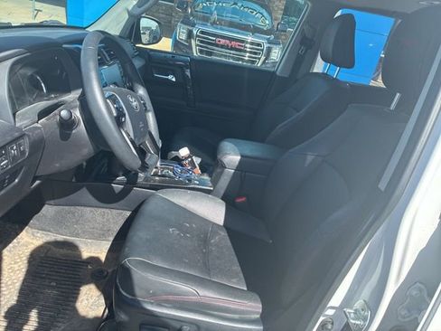 Used 2020 Toyota 4Runner TRD Off-Road Premium w/ Moonroof Package image 11