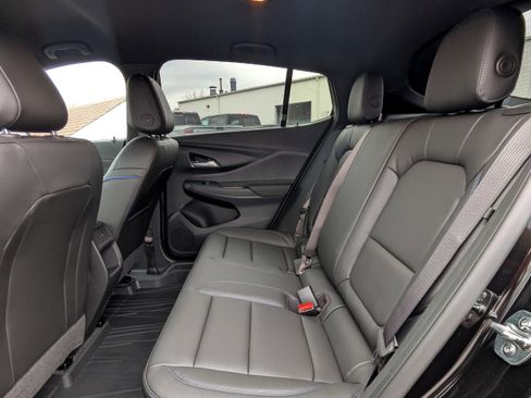 New 2026 Buick Envista Sport Touring w/ Convenience I Package FWD image 3