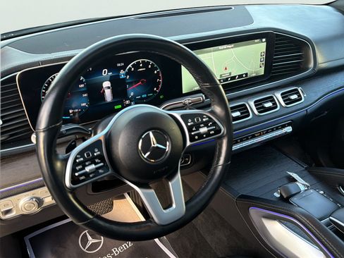 Certified 2023 Mercedes-Benz GLS 450 4MATIC image 11