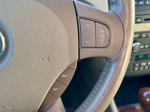 Used 2005 Buick LaCrosse CXL w/ Gold Convenience Package image 23