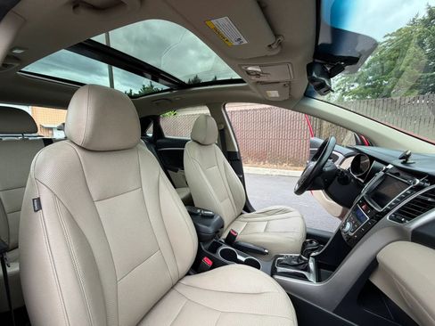 Used 2013 Hyundai Elantra GT w/ Tech Pkg FWD image 27