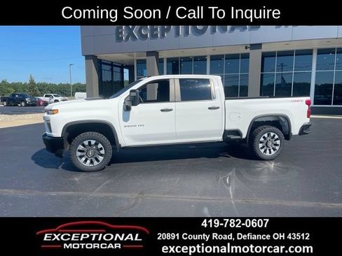 Used 2023 Chevrolet Silverado 2500 Custom w/ Custom Convenience Package AWD/4WD image 1