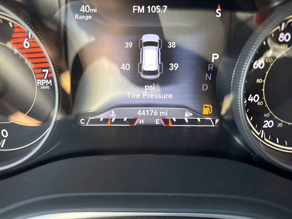 Used 2022 Jeep Cherokee Limited AWD/4WD image 25