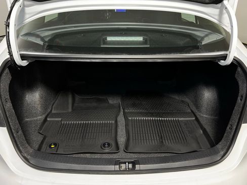 Certified 2025 Toyota Corolla LE image 22