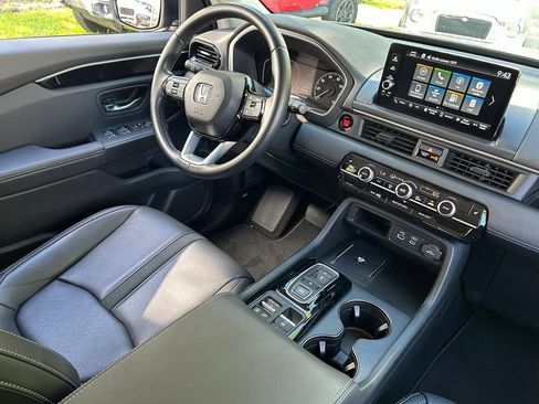 Used 2024 Honda Pilot EX-L image 9