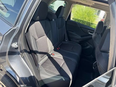 Used 2024 Subaru Forester Premium AWD/4WD image 20