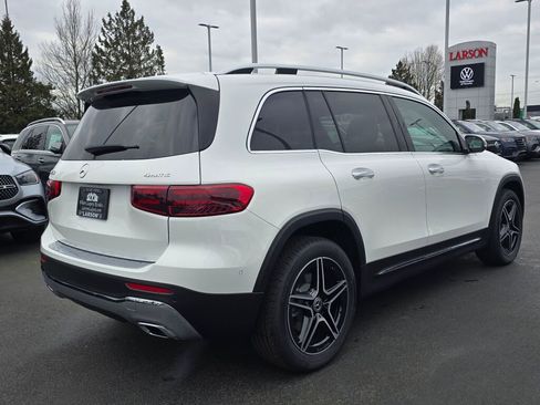 New 2026 Mercedes-Benz GLB 250 4MATIC image 6
